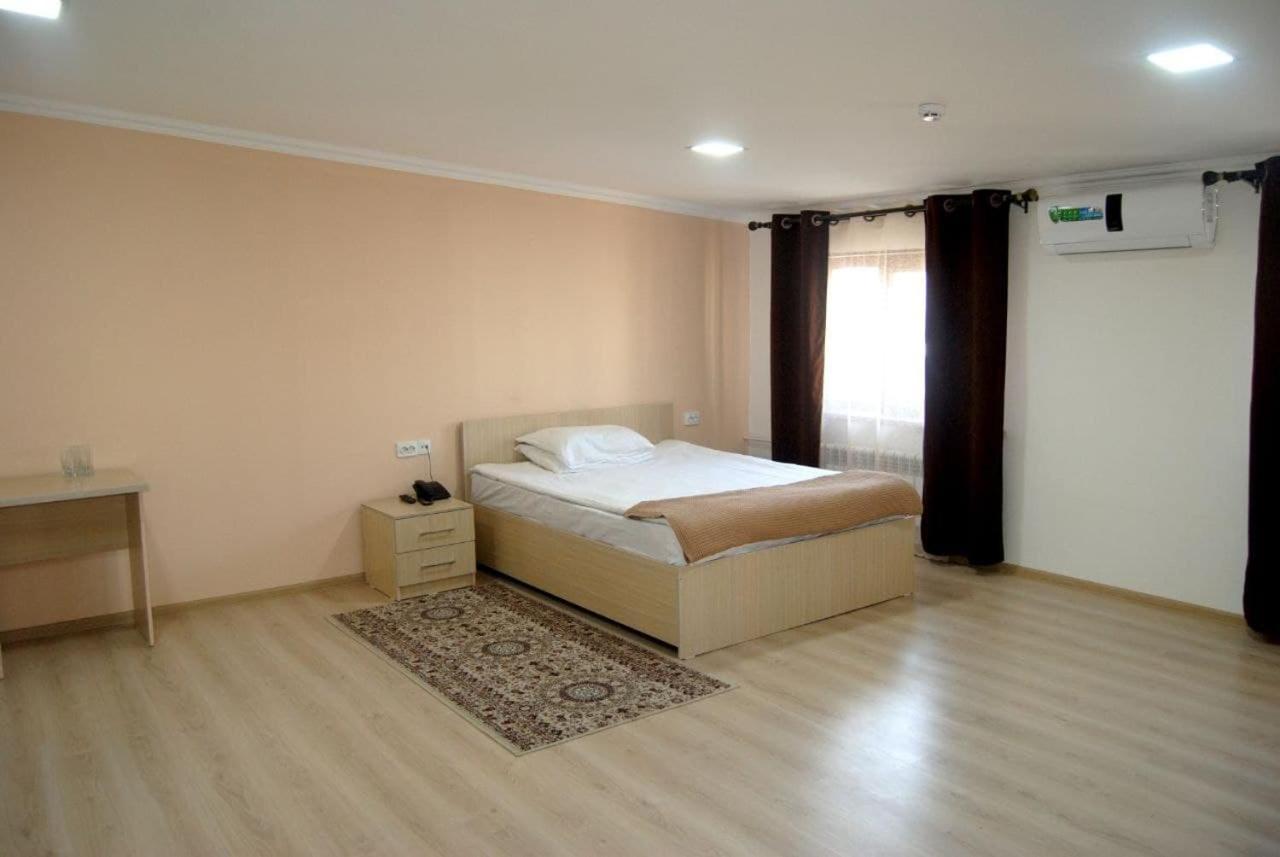 Ласточка Navoi Exterior foto
